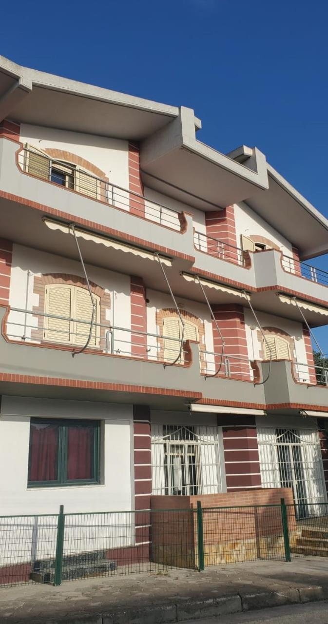 Villa Elvis Guesthouse Orikum Kültér fotó