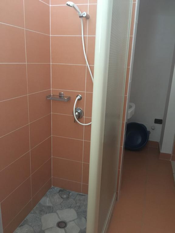 Villa Elvis Guesthouse Orikum Kültér fotó