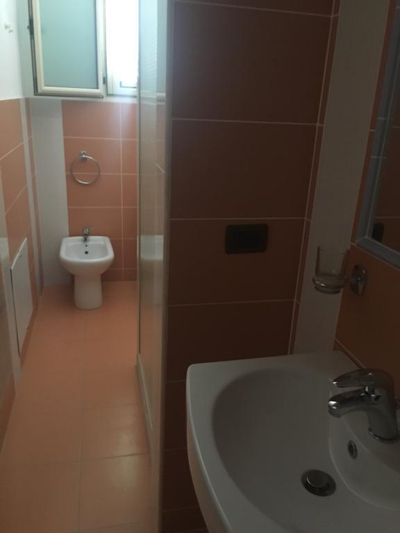 Villa Elvis Guesthouse Orikum Kültér fotó