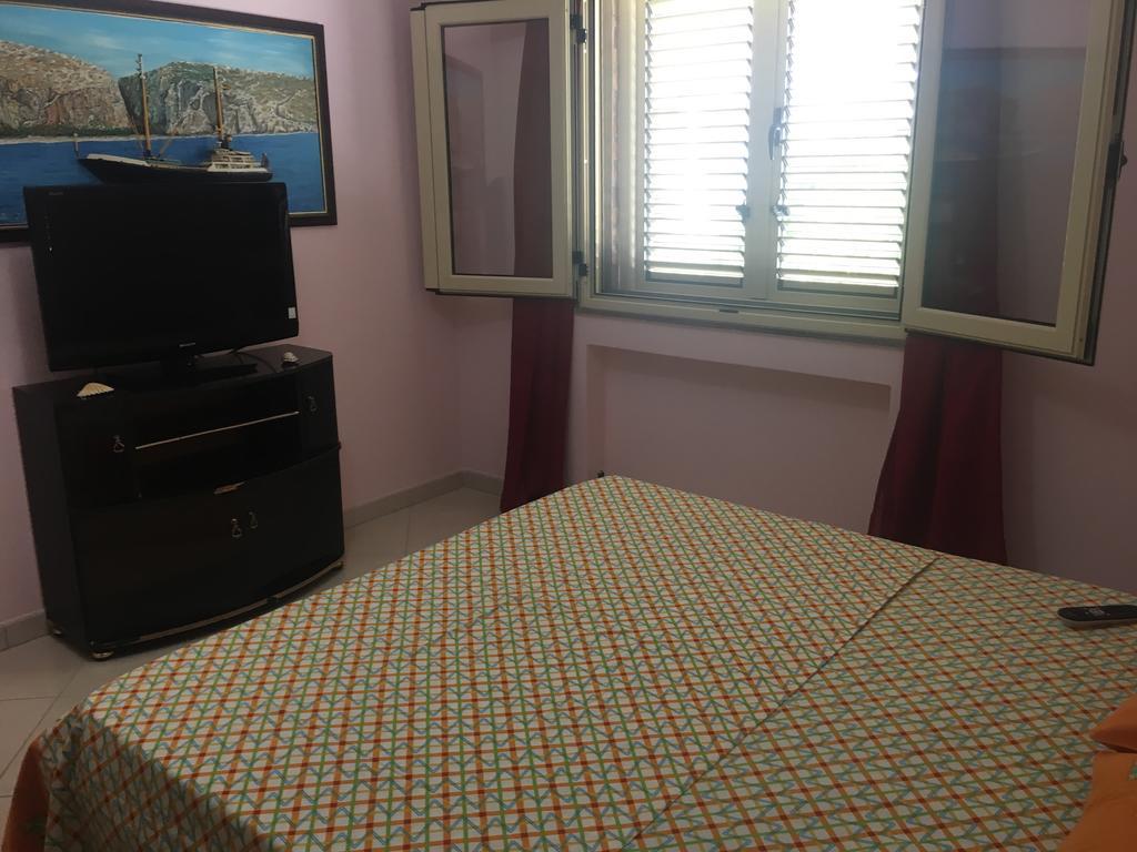 Villa Elvis Guesthouse Orikum Kültér fotó